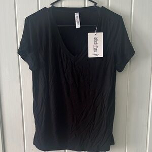Latched Mama Black V-Neck Short Sleeve Tee